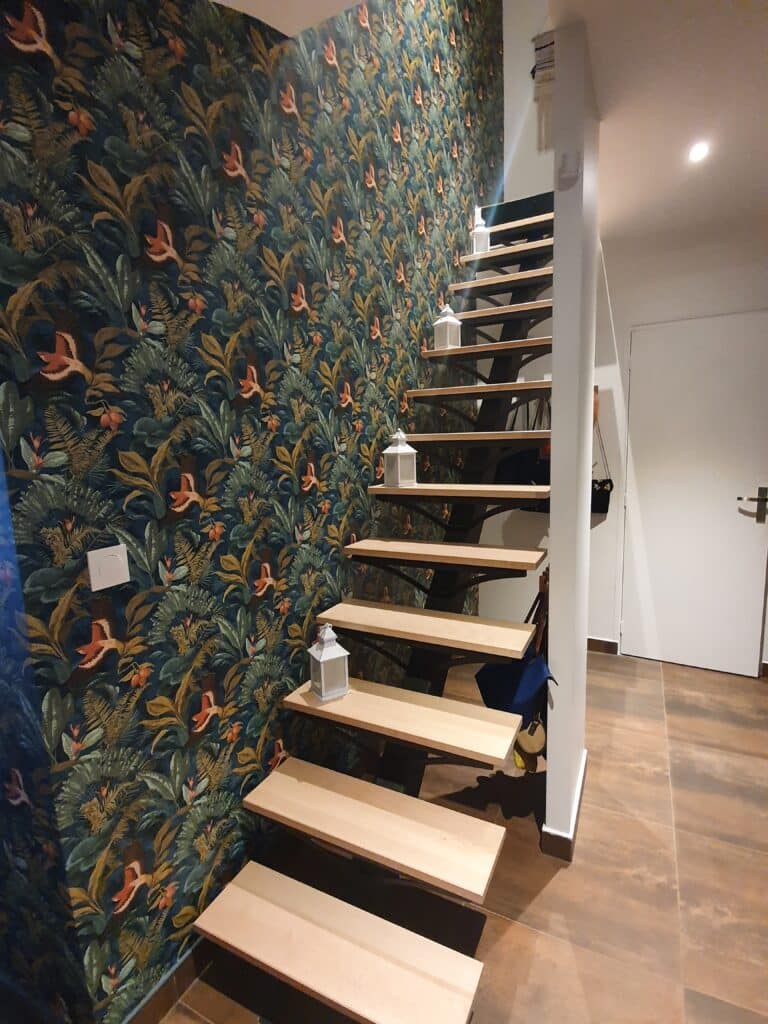papier peint cage d'escalier